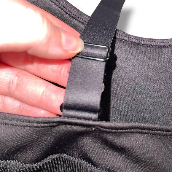 Avia Womens Sports Bra Adjustable Racerback Lightly Lined Solid Black Large - Picture 5 of 7